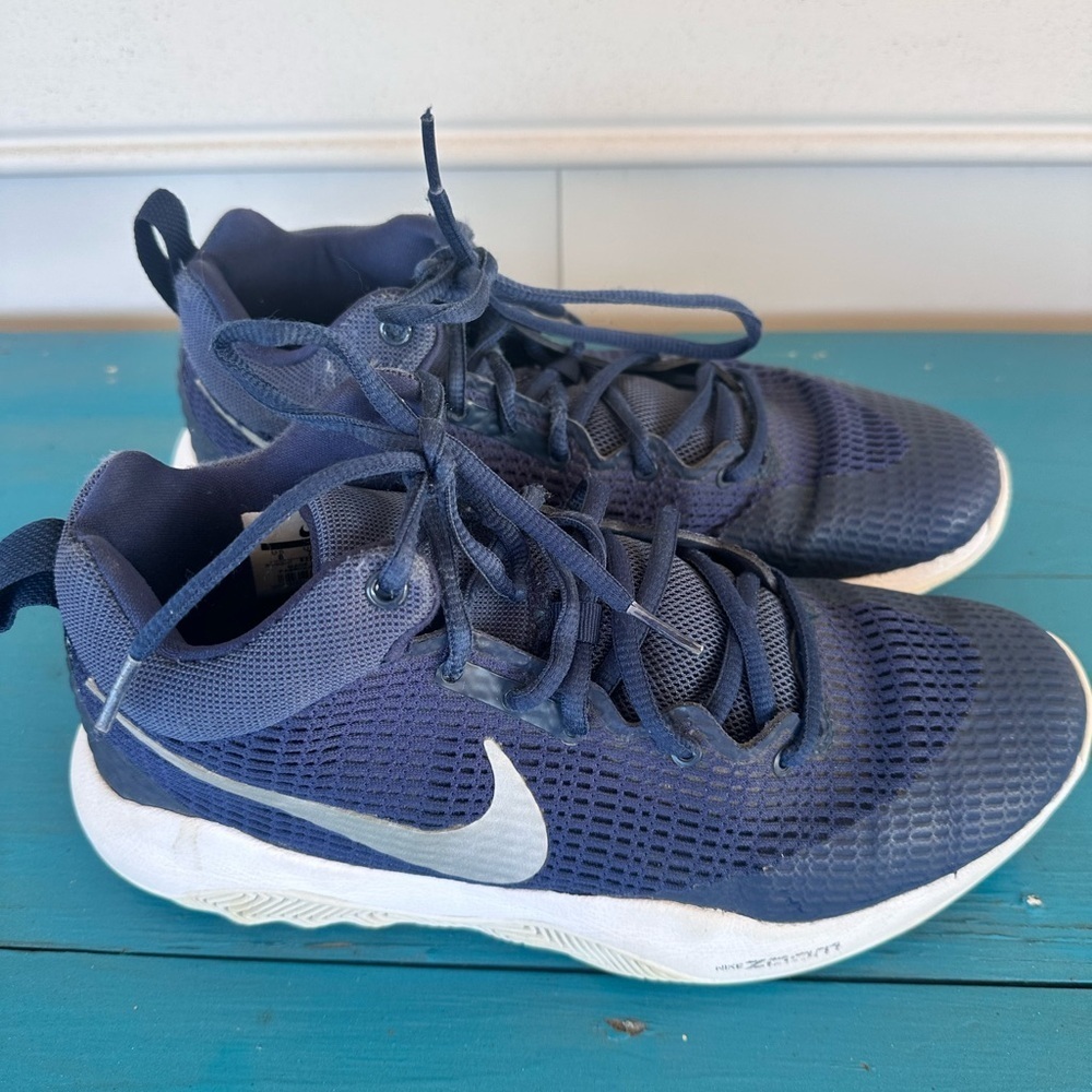Nike Zoom Men's Blue Athletic Shoes size 8